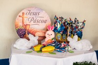 Celebração, acolhimento e muitos sorrisos marcaram a entrega de ovos de Páscoa realizada pela Gerência Municipal de Assistência Social 