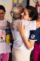 Celebração, acolhimento e muitos sorrisos marcaram a entrega de ovos de Páscoa realizada pela Gerência Municipal de Assistência Social 