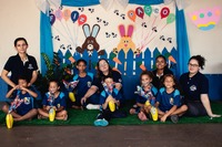 Celebração, acolhimento e muitos sorrisos marcaram a entrega de ovos de Páscoa realizada pela Gerência Municipal de Assistência Social 