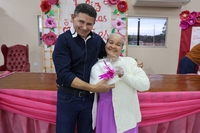 Prefeitura Municipal de Novo Horizonte do Sul realiza homenagem às mães com apresentações culturais, sorteio de brindes e o tradicional bolo