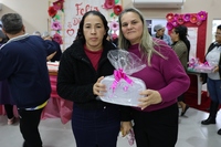 Prefeitura Municipal de Novo Horizonte do Sul realiza homenagem às mães com apresentações culturais, sorteio de brindes e o tradicional bolo