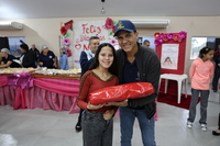 Prefeitura Municipal de Novo Horizonte do Sul realiza homenagem às mães com apresentações culturais, sorteio de brindes e o tradicional bolo