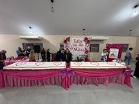 Prefeitura Municipal de Novo Horizonte do Sul realiza homenagem às mães com apresentações culturais, sorteio de brindes e o tradicional bolo