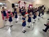 Prefeitura Municipal de Novo Horizonte do Sul realiza homenagem às mães com apresentações culturais, sorteio de brindes e o tradicional bolo