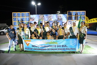 Confira os registros do Desfile Cívico em comemoração ao aniversário do nosso município